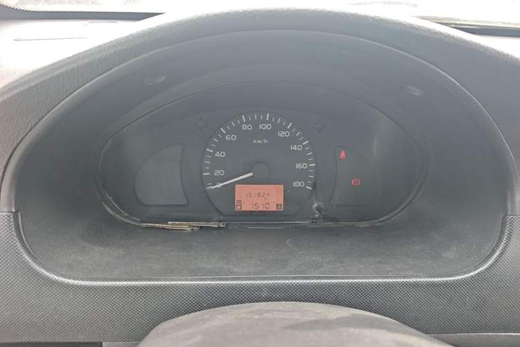 Used Wuling Rongguang 2014 1.2L S Base Model Instrument Cluster