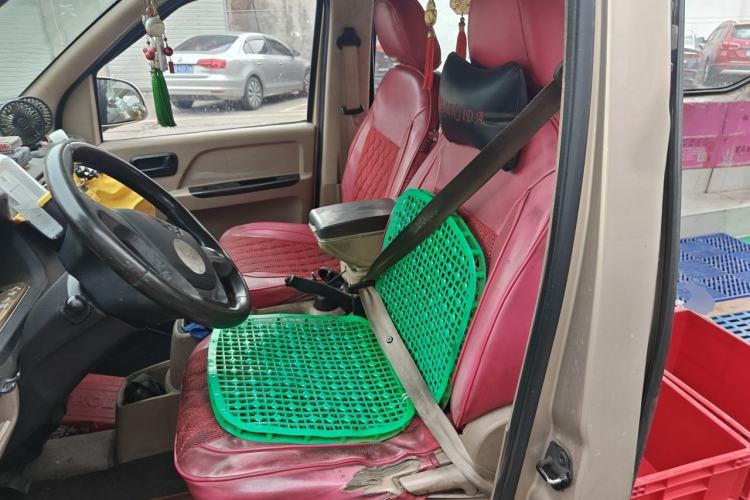 Used Wuling Rongguang 2014 1.5L S Standard Version Left Front Seat