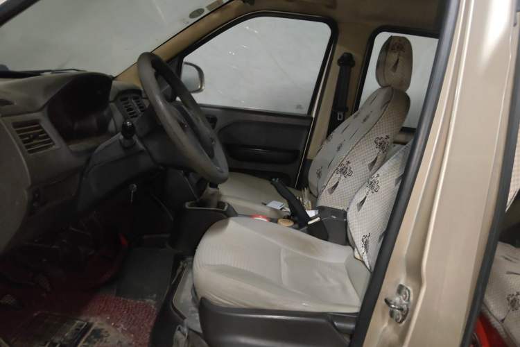 Used Wuling Rongguang 2014 1.2L S Base Model Left Front Seat
