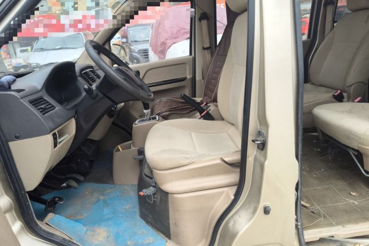 Used Wuling Rongguang 2014 1.2L S Standard Model Left Front Seat