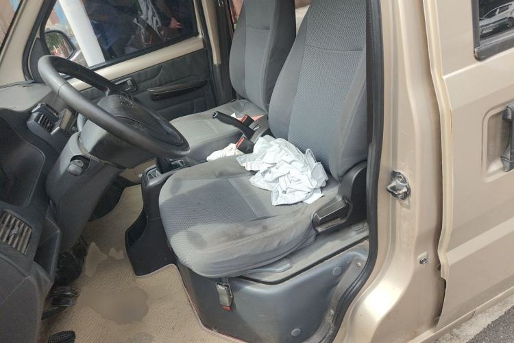 Used Wuling Rongguang 2014 1.2L S Base Model Left Front Seat