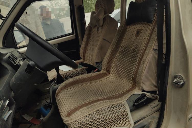 Used Wuling Rongguang 2014 1.2L S Standard Model Left Front Seat