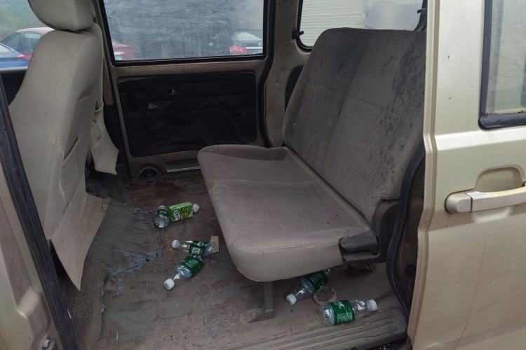Used Wuling Rongguang 2014 1.5L S Standard Version Left Rear Seat