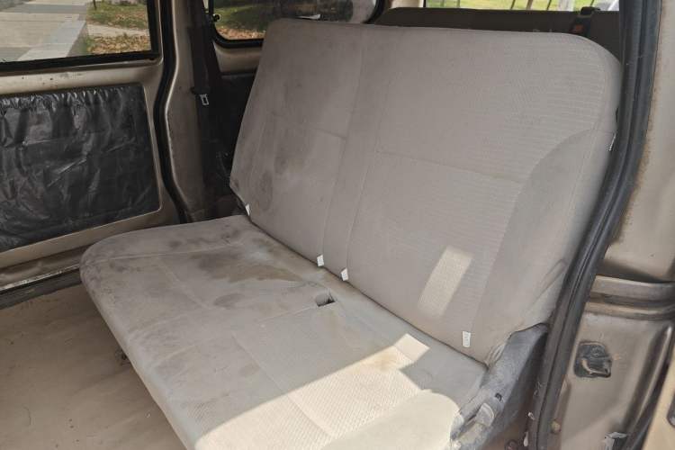 Used Wuling Rongguang 2014 1.2L S Base Model Left Rear Seat