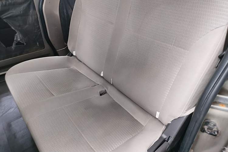 Used Wuling Rongguang 2014 1.2L S Base Model Left Rear Seat