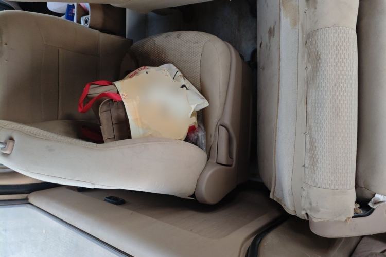 Used Wuling Rongguang 2014 1.2L S Standard Model Left Rear Seat