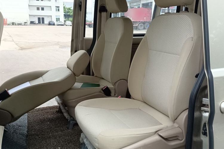 Used Wuling Rongguang 2014 1.5L S Standard Version Left Rear Seat