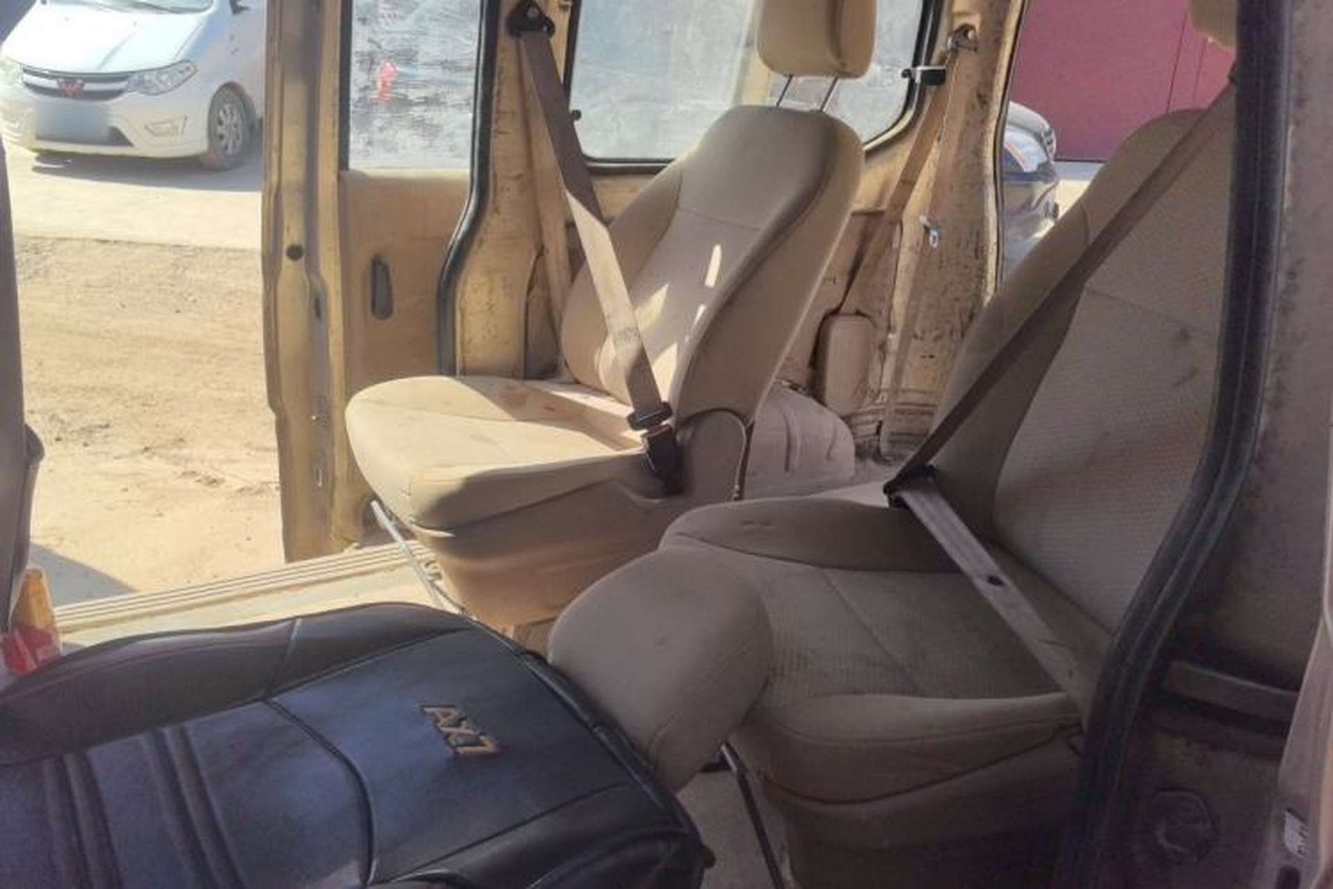 Used Wuling Rongguang 2014 1.2L S Standard Model Left Rear Seat
