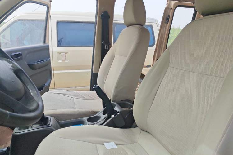 Used Wuling Rongguang 2014 1.2L S Base Model Left Rear Seat