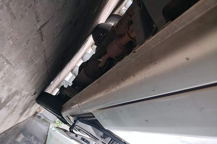 Used Wuling Rongguang 2014 1.2L S Base Model Left Side Sill