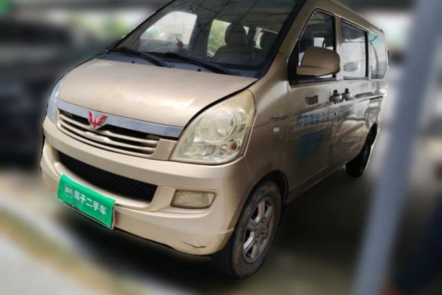 Used Wuling Rongguang 2014 1.5L S Standard Version