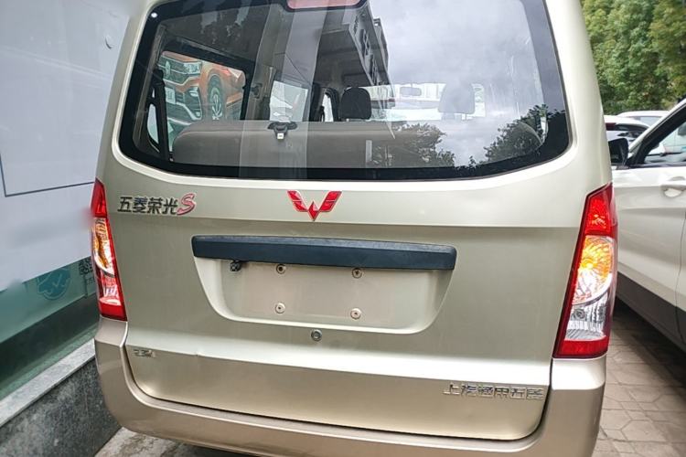 Used Wuling Rongguang 2014 1.2L S Base Model Rear