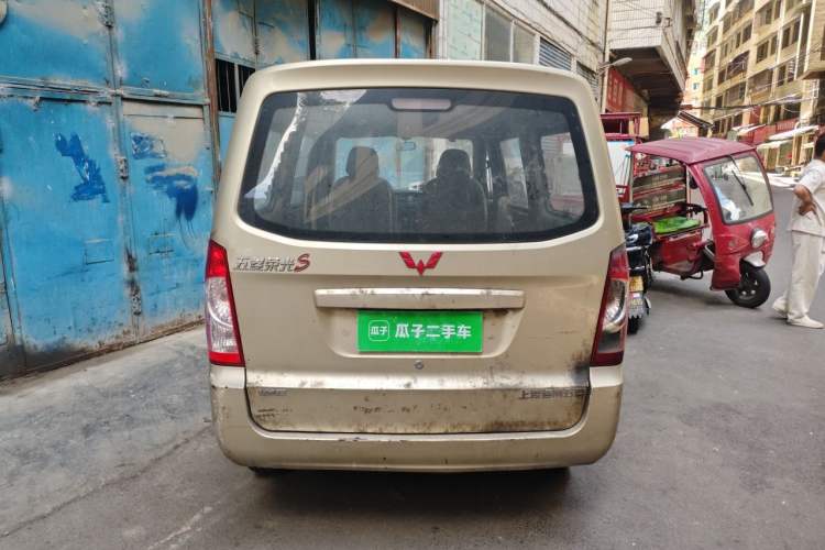 Used Wuling Rongguang 2014 1.2L S Base Model Rear