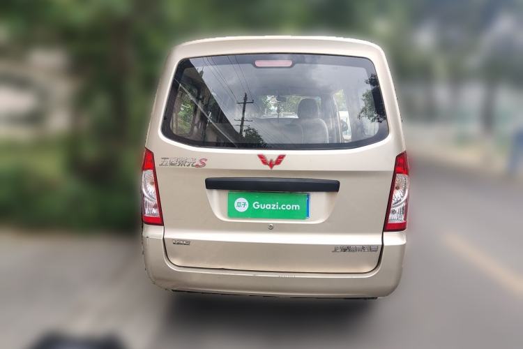 Used Wuling Rongguang 2014 1.2L S Base Model Rear