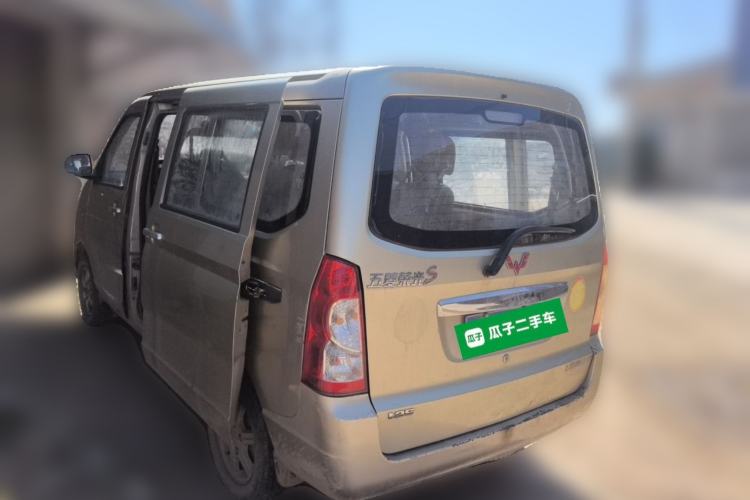 Used Wuling Rongguang 2014 1.2L S Standard Model Rear Left 45 Deg