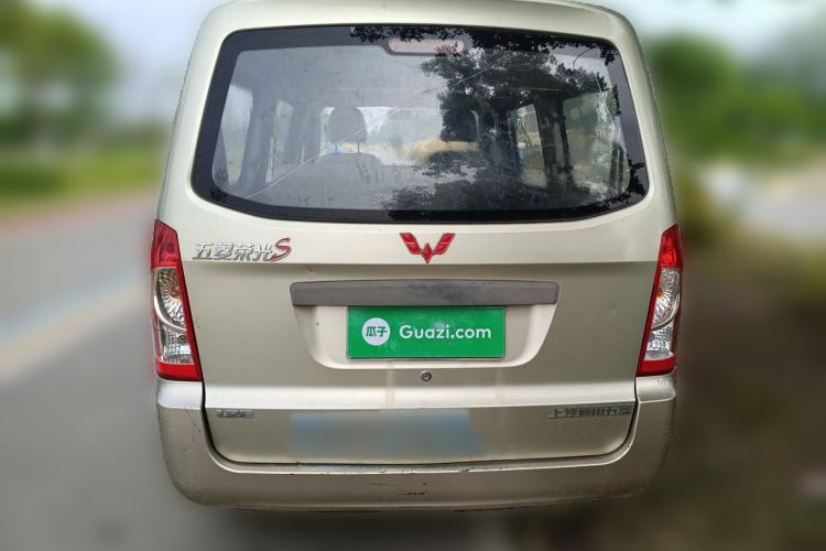 Used Wuling Rongguang 2014 1.2L S Base Model Rear