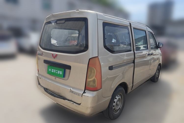 Used Wuling Rongguang 2014 1.2L S Base Model Rear Right 45 Deg
