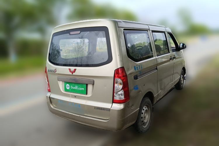 Used Wuling Rongguang 2014 1.2L S Base Model Rear Right 45 Deg
