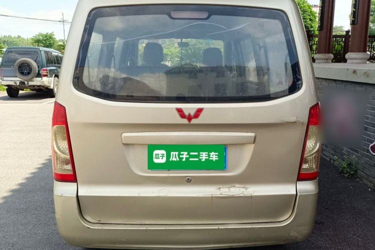 Used Wuling Rongguang 2014 1.2L S Base Model Rear