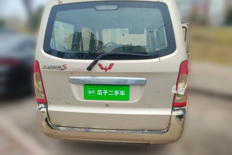Used Wuling Rongguang 2014 1.5L S Standard Version Rear