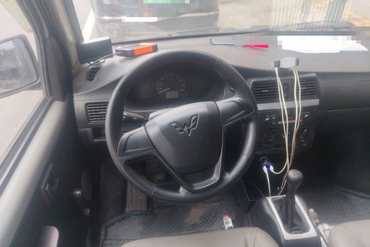 Used Wuling Rongguang 2014 1.2L S Base Model Steering Wheel