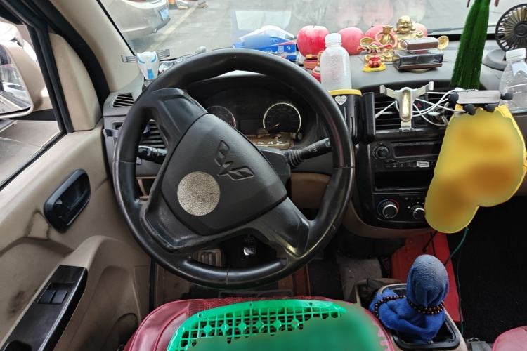 Used Wuling Rongguang 2014 1.5L S Standard Version Steering Wheel