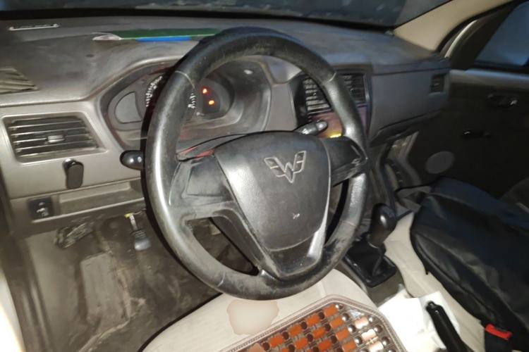 Used Wuling Rongguang 2014 1.2L S Base Model Steering Wheel