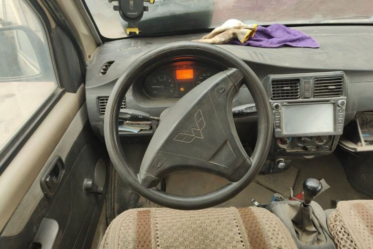 Used Wuling Rongguang 2014 1.2L S Standard Model Steering Wheel