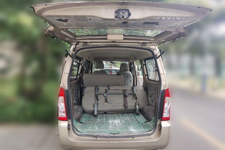 Used Wuling Rongguang 2014 1.2L S Base Model Trunk