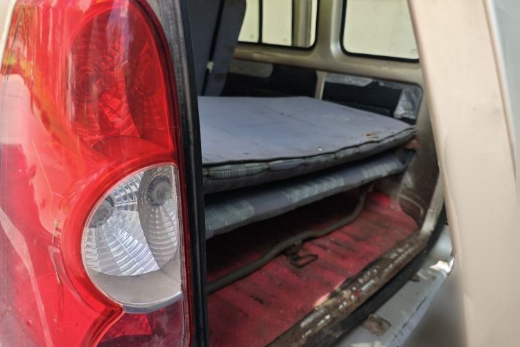 Used Wuling Rongguang 2014 1.5L S Base Version Trunk