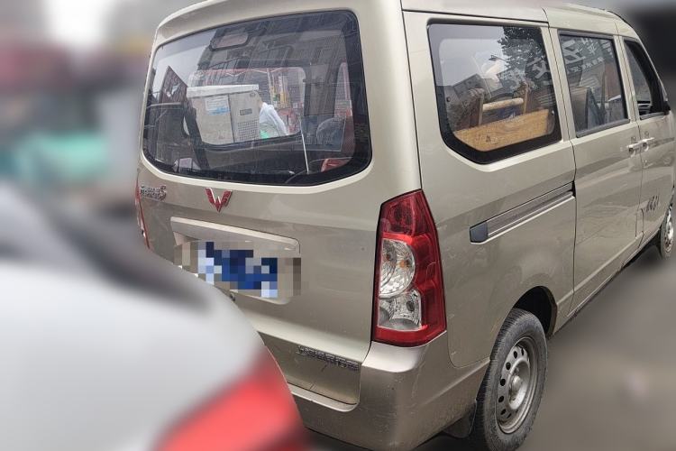 Used Wuling Rongguang 2014 1.2L S Base Model Trunk