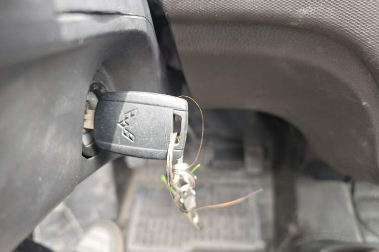 Used Wuling Rongguang 2014 1.5L S Base Version Vehicle Key