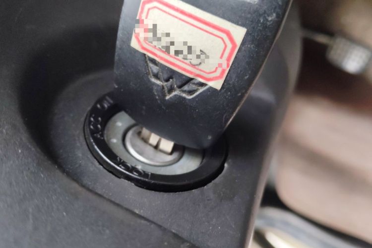 Used Wuling Rongguang 2014 1.2L S Base Model Vehicle Key