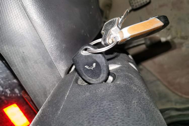 Used Wuling Rongguang 2014 1.2L S Base Model Vehicle Key