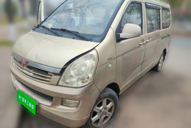 Used Wuling Rongguang 2014 1.5L S Standard Version