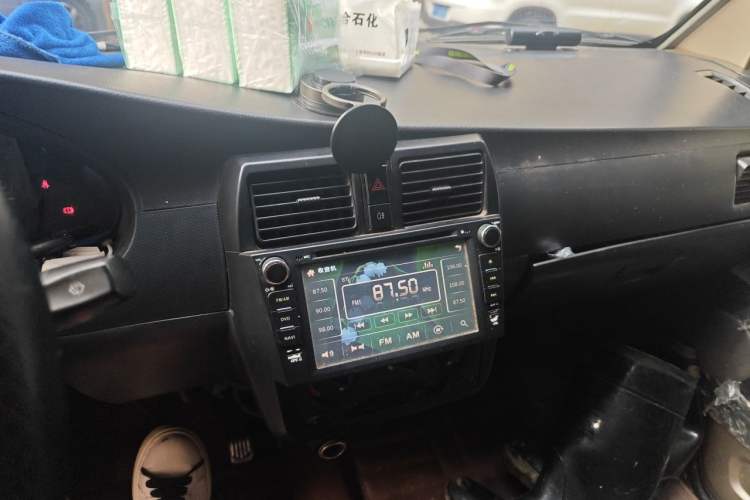Used Wuling Rongguang 2015 1.2L S Base Model CNG Audio And AC Panel