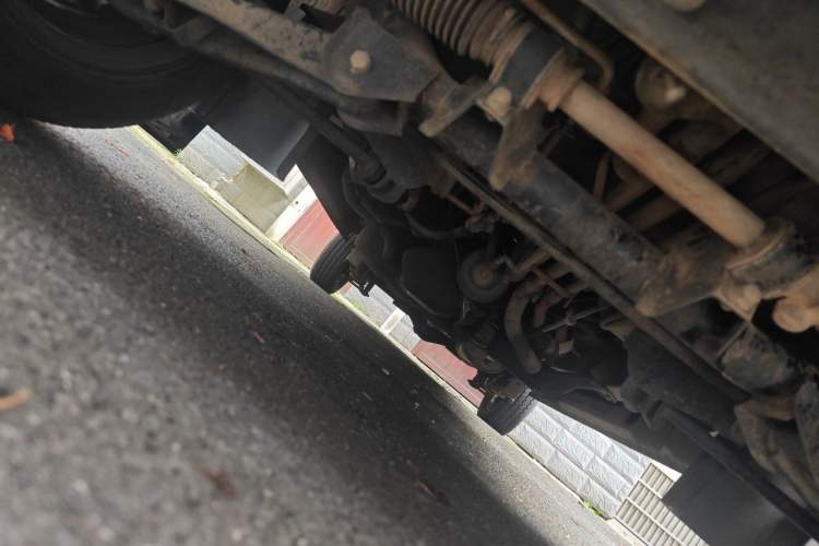 Used Wuling Rongguang 2015 1.2L S Base Model CNG Chassis Front
