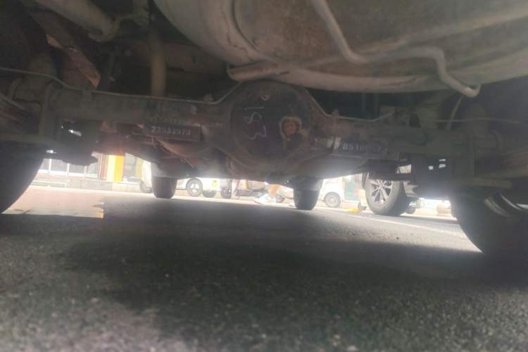 Used Wuling Rongguang 2015 1.2L S Base Model CNG Chassis Rear