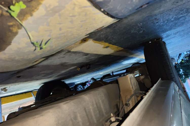 Used Wuling Rongguang 2015 1.2L S Base Model CNG Chassis Rear Right