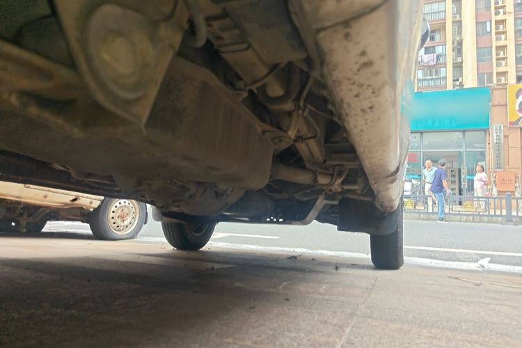 Used Wuling Rongguang 2015 1.2L S Base Model CNG Chassis Rear Right