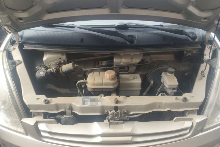 Used Wuling Rongguang 2015 1.2L S Base Model CNG Engine Bay
