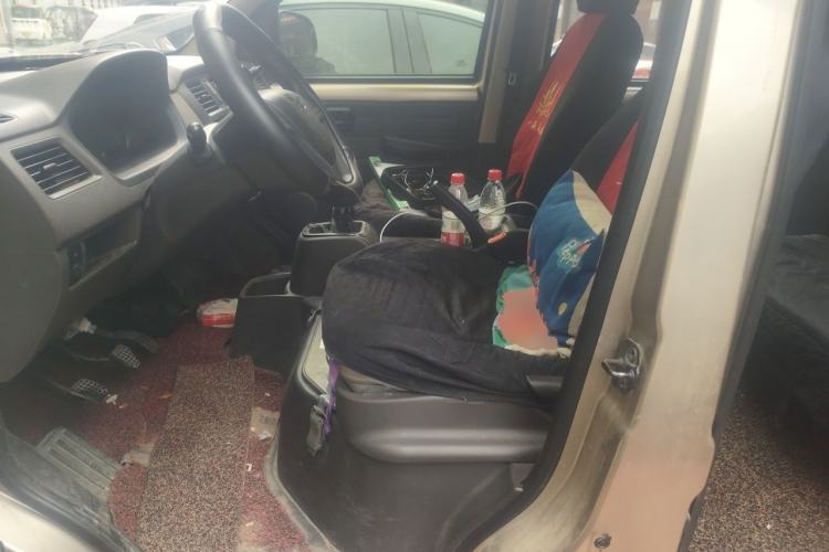 Used Wuling Rongguang 2015 1.2L S Base Model CNG Left Front Seat