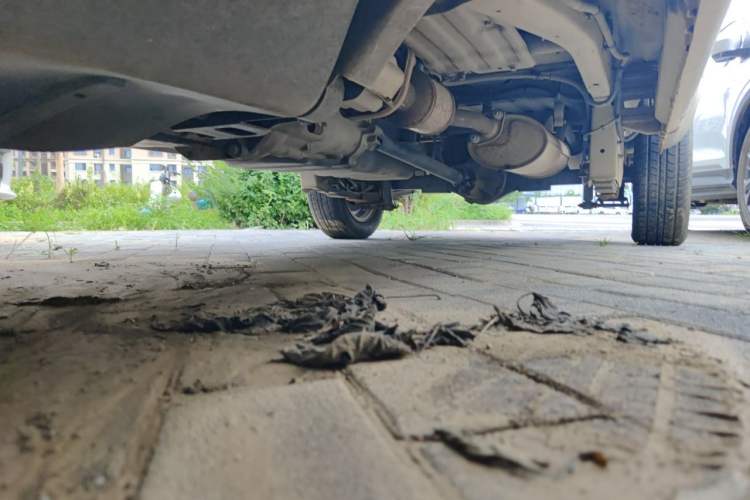 Used Wuling Rongguang 2015 1.2L S Base Model CNG Chassis Front Left