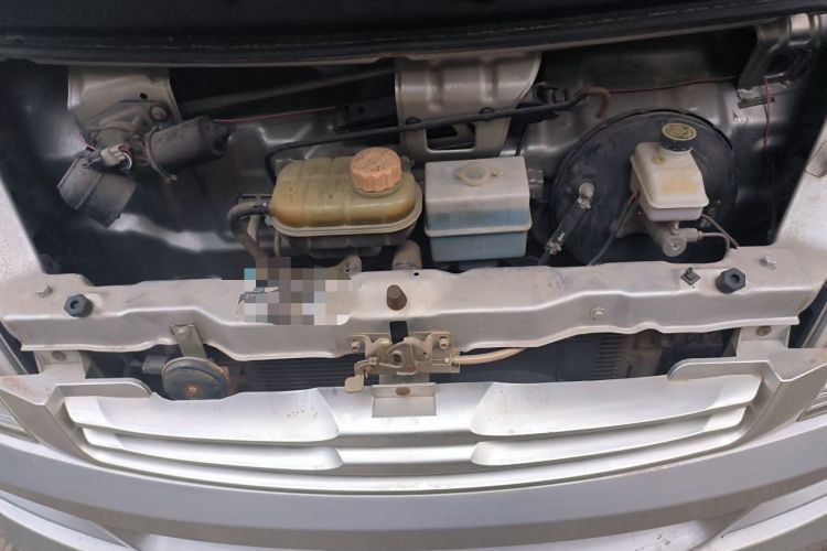 Used Wuling Rongguang 2015 1.2L S Base Model CNG Engine Bay