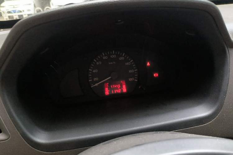 Used Wuling Rongguang 2015 1.2L S Base Model CNG Instrument Cluster