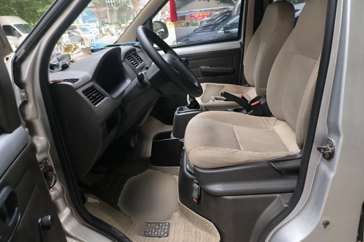 Used Wuling Rongguang 2015 1.2L S Base Model CNG Left Front Seat
