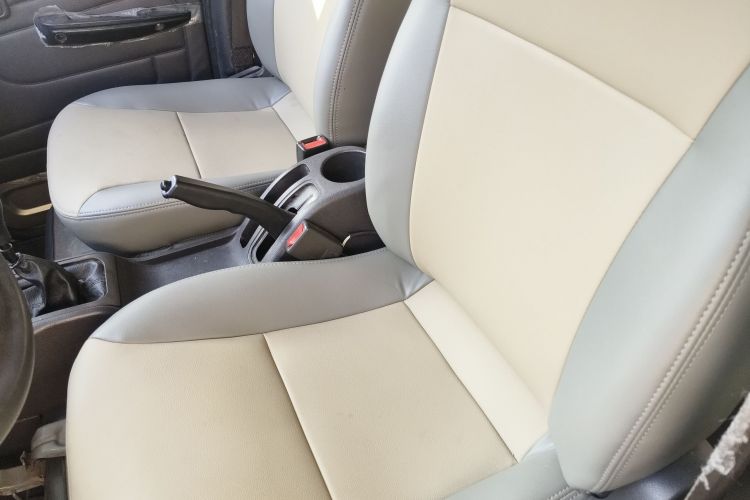 Used Wuling Rongguang 2015 1.2L S Standard CNG Model Left Front Seat