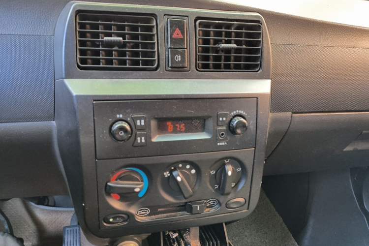 Used Wuling Rongguang  Audio And AC Panel