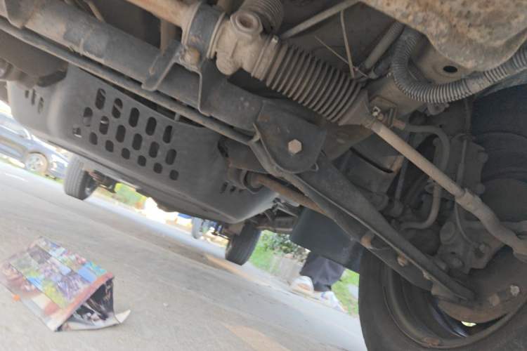 Used Wuling Rongguang 2015 1.2L S Base Model CNG Chassis Front