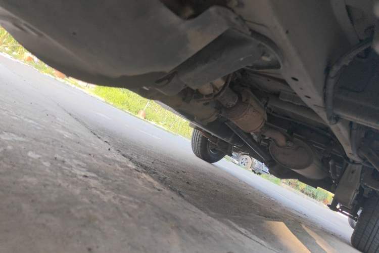 Used Wuling Rongguang 2015 1.2L S Base Model CNG Chassis Front Left